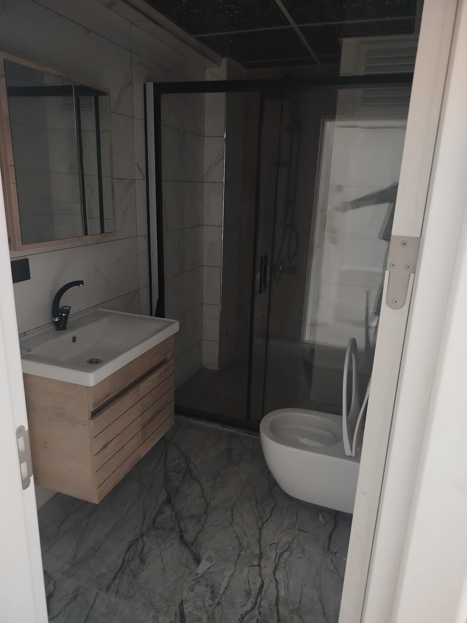KEMER DE SAĞLIK OCAĞI KARSISI 1+1 - Hak Emlak Kdz.Ereğli