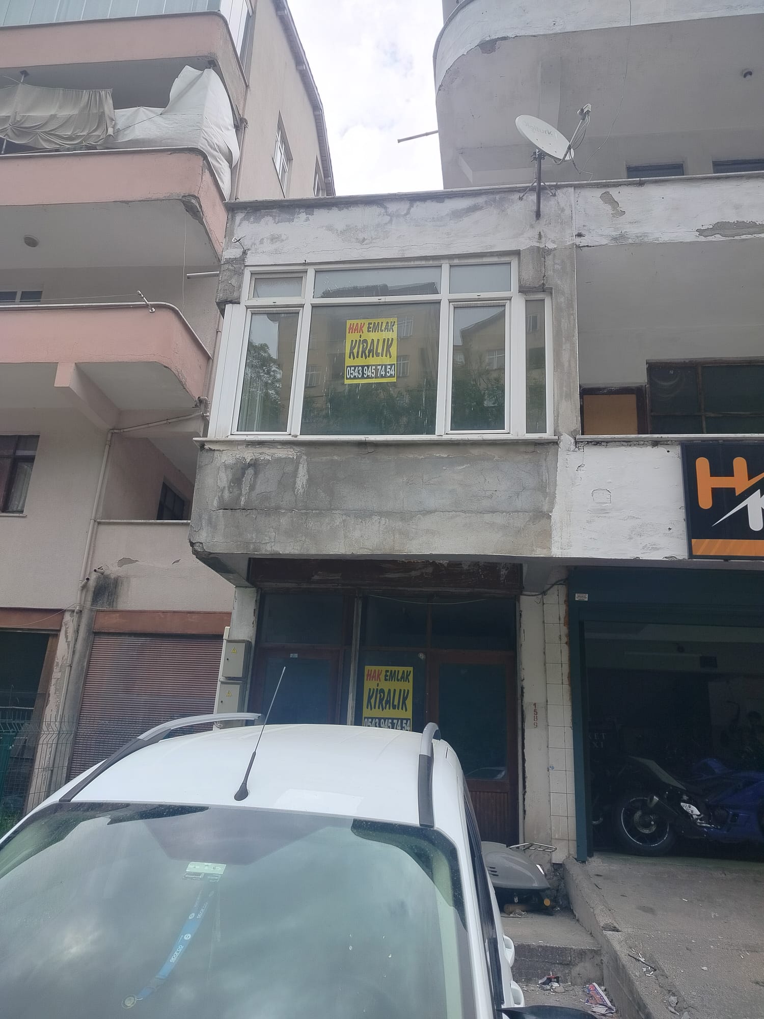 PAZARYERİ KİRALIK DÜKKANLAR
