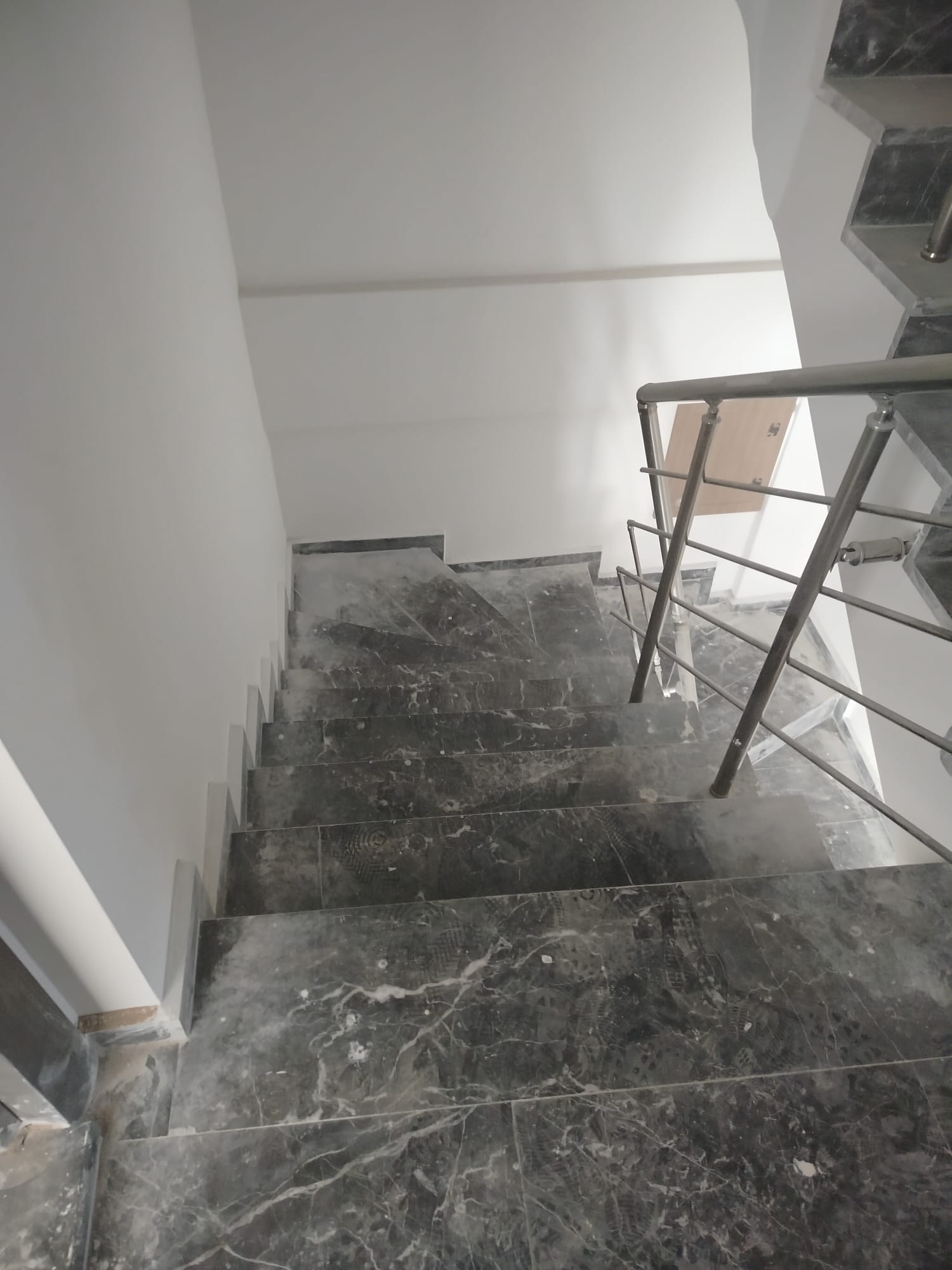 PESTİLCİ ORTA OKULU YAKINI SATILIK 2+1 SIFIR DAİRE - Hak Emlak Kdz.Ereğli